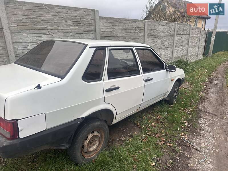 Седан ВАЗ / Lada 21099 1993 в Полтаве фото 3 Седан ВАЗ / Lada 21099 1993 в Полтаве