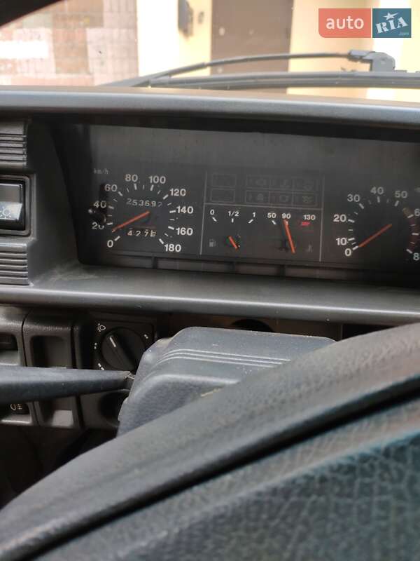 Седан ВАЗ / Lada 21099 2001 в Харькове