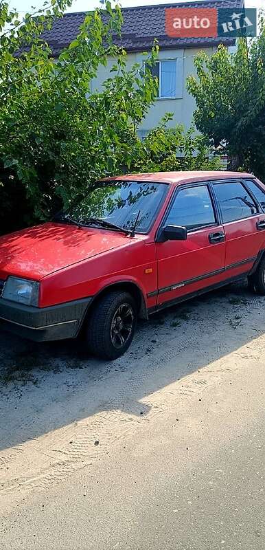 Седан ВАЗ / Lada 21099 1994 в Киеве