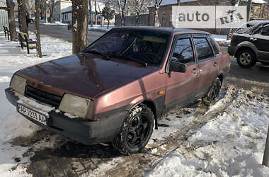 Седан ВАЗ / Lada 21099 1996 в Запорожье