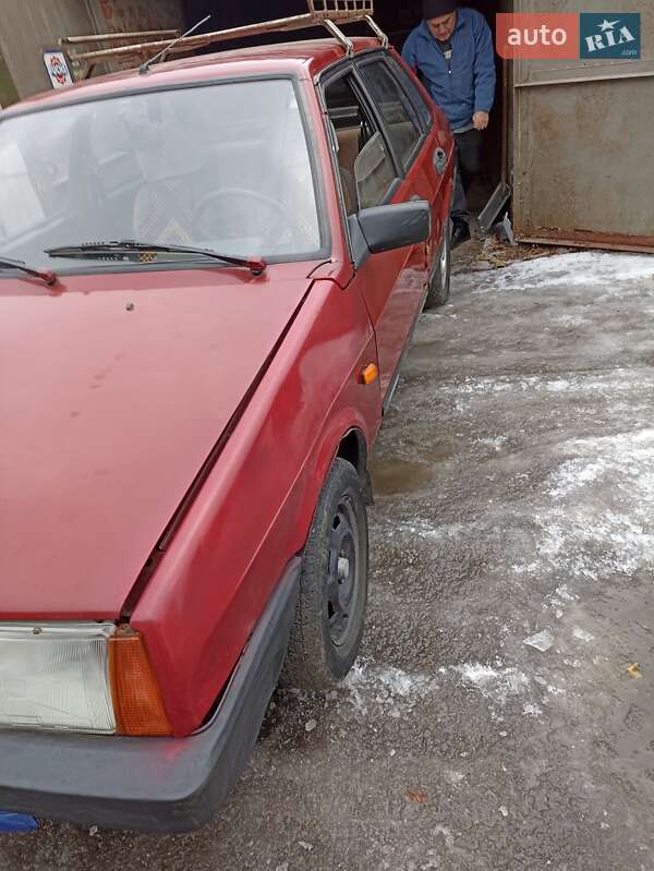 Седан ВАЗ / Lada 21099 1992 в Києві фото 3 Седан ВАЗ / Lada 21099 1992 в Києві
