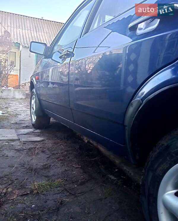 Седан ВАЗ / Lada 21099 2005 в Семенівці