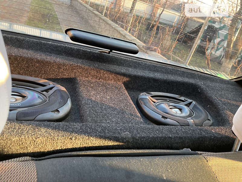 Седан ВАЗ / Lada 21099 2004 в Мироновке