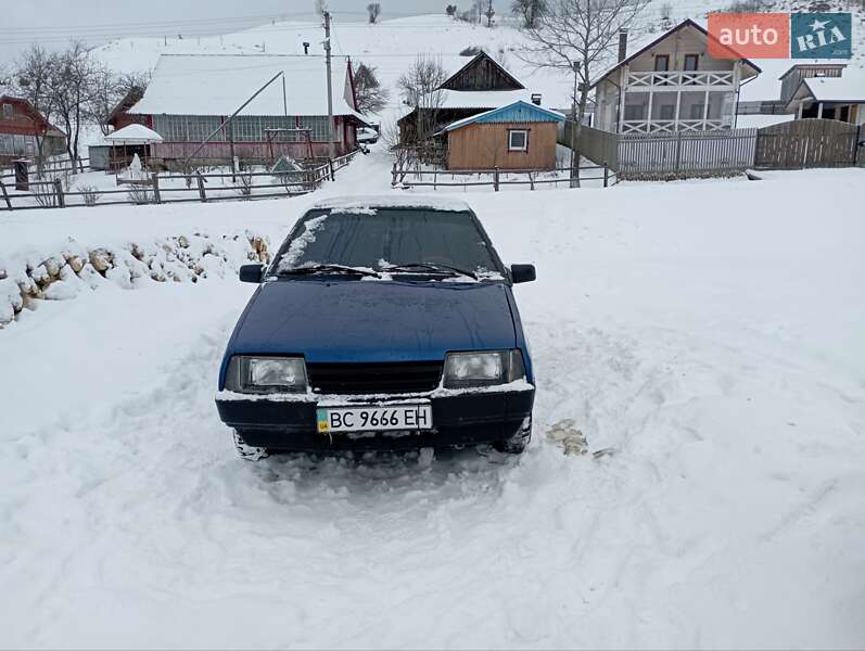 Седан ВАЗ / Lada 21099 1994 в Сколе