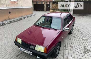 Седан ВАЗ / Lada 21099 1997 в Гайсине
