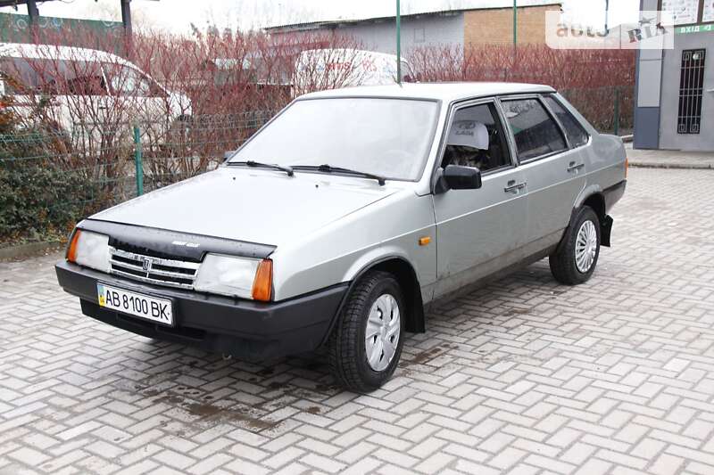 Седан ВАЗ / Lada 21099 1995 в Виннице
