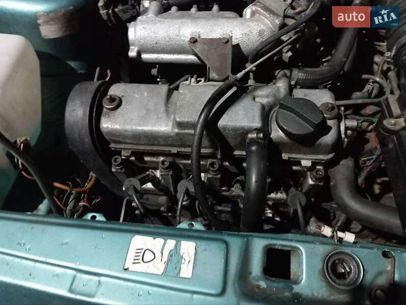 Седан ВАЗ / Lada 21099 2000 в Луцьку