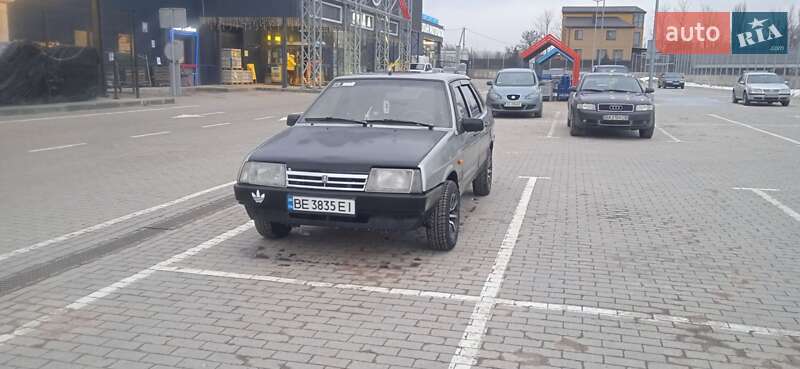 Седан ВАЗ / Lada 21099 1992 в Первомайске