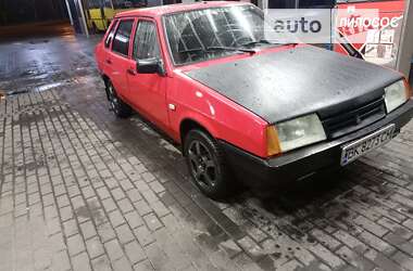 Седан ВАЗ / Lada 21099 1994 в Ровно