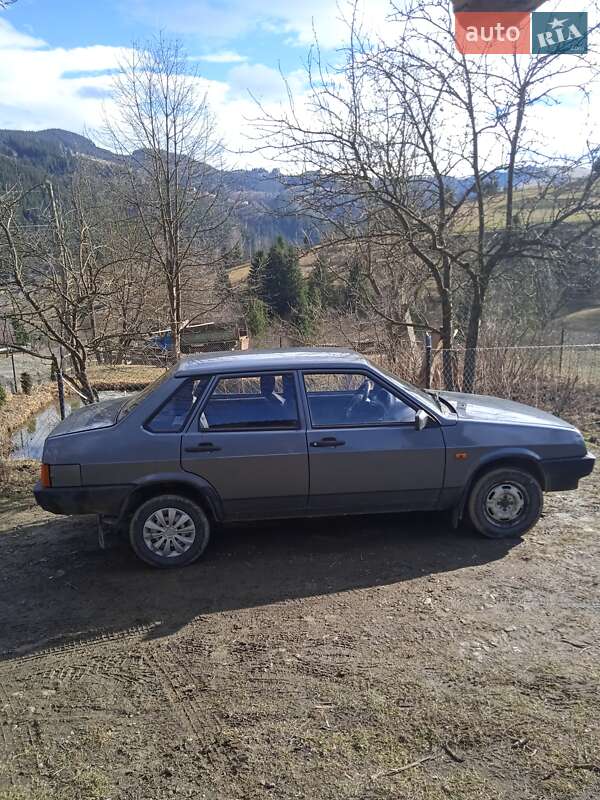 Седан ВАЗ / Lada 21099 2008 в Верховині