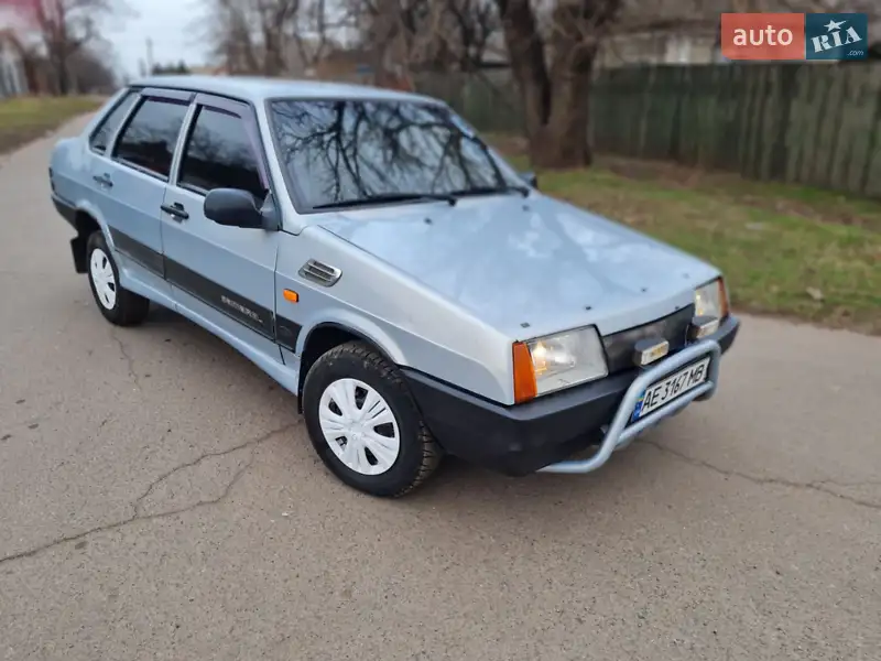 ВАЗ / Lada 21099