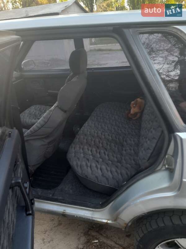 Седан ВАЗ / Lada 21099 2001 в Кременчуге