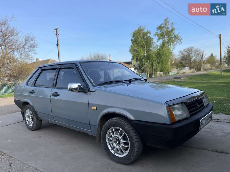 Седан ВАЗ / Lada 21099 2004 в Баштанке