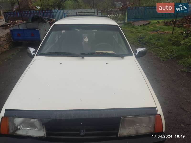 Седан ВАЗ / Lada 21099 1996 в Благовіщенську