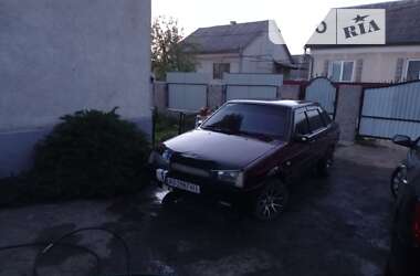 Седан ВАЗ / Lada 21099 2005 в Тячеве