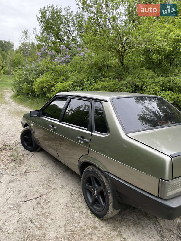 Седан ВАЗ / Lada 21099 2002 в Полтаве