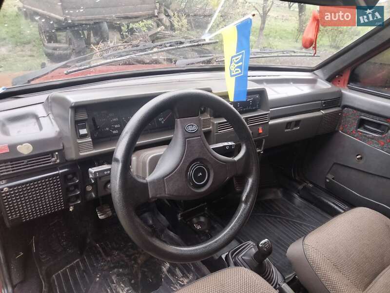 Седан ВАЗ / Lada 21099 1995 в Борзне фото 10 Седан ВАЗ / Lada 21099 1995 в Борзне