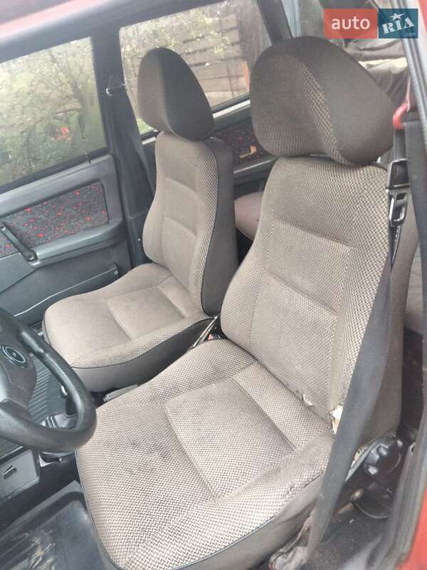 Седан ВАЗ / Lada 21099 1995 в Борзне фото 11 Седан ВАЗ / Lada 21099 1995 в Борзне