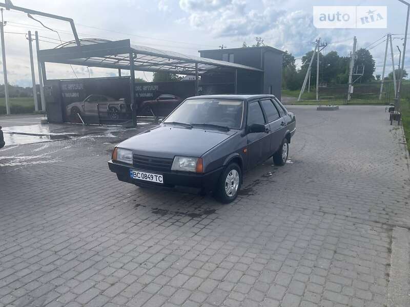 Седан ВАЗ / Lada 21099 2001 в Рудки