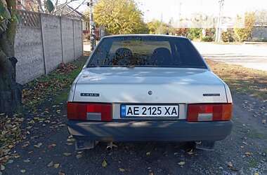 Седан ВАЗ / Lada 21099 2005 в Днепре