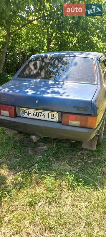 Седан ВАЗ / Lada 21099 2004 в Миколаєві
