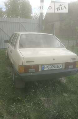 Седан ВАЗ / Lada 21099 1993 в Деражне