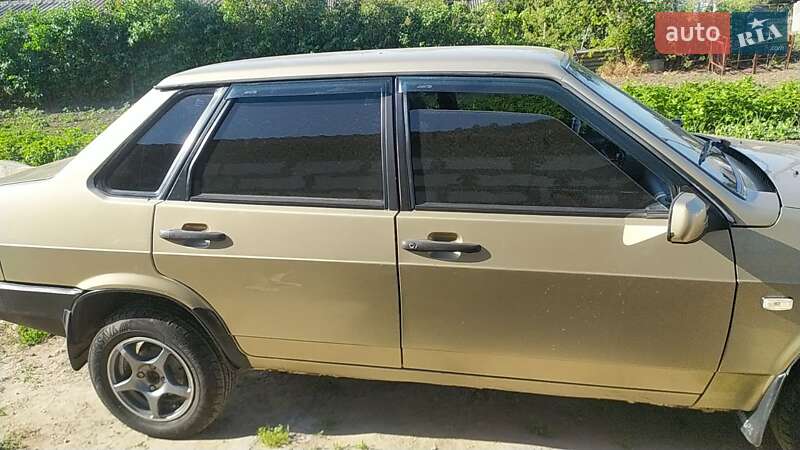 Седан ВАЗ / Lada 21099 2000 в Овідіополі фото 3 Седан ВАЗ / Lada 21099 2000 в Овідіополі