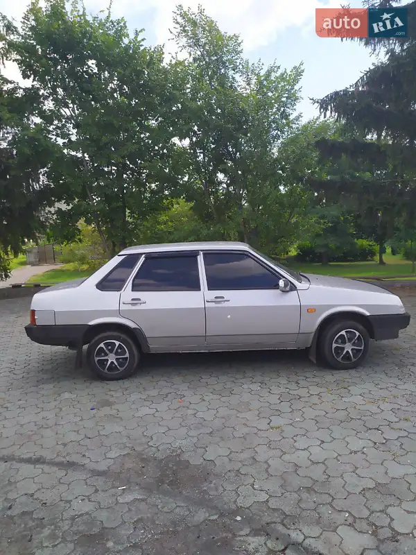 ВАЗ / Lada 21099