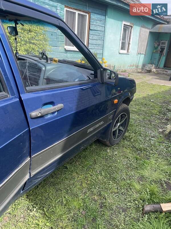 Седан ВАЗ / Lada 21099 2007 в Шостке