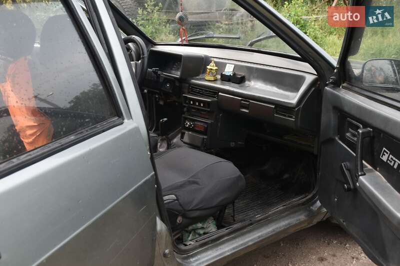 Седан ВАЗ / Lada 21099 1992 в Козові