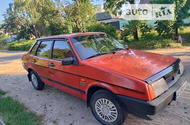 Седан ВАЗ / Lada 21099 1992 в Києві