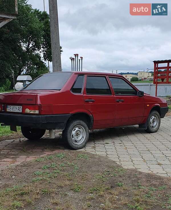 Седан ВАЗ / Lada 21099 1992 в Черновцах