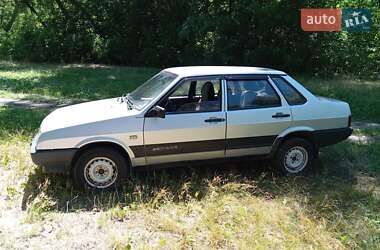 Седан ВАЗ / Lada 21099 2005 в Дніпрі