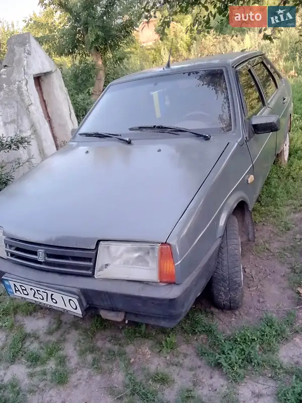 ВАЗ / Lada 21099