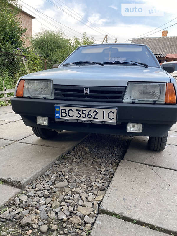 Седан ВАЗ / Lada 21099 2004 в Дрогобыче