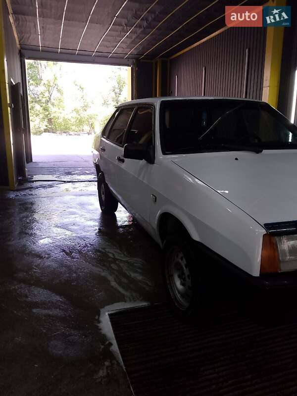 Седан ВАЗ / Lada 21099 1994 в Кривому Розі
