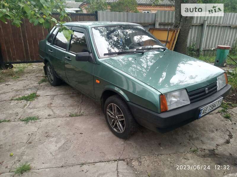 Седан ВАЗ / Lada 21099 2006 в Лозовой