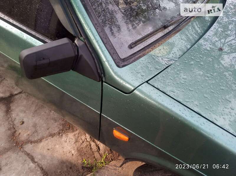 Седан ВАЗ / Lada 21099 2006 в Лозовой