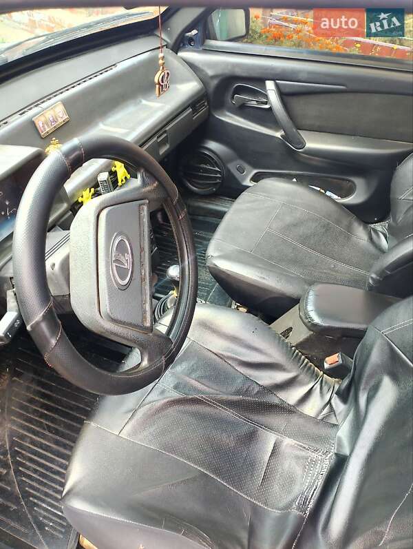 Седан ВАЗ / Lada 21099 1995 в Опішне