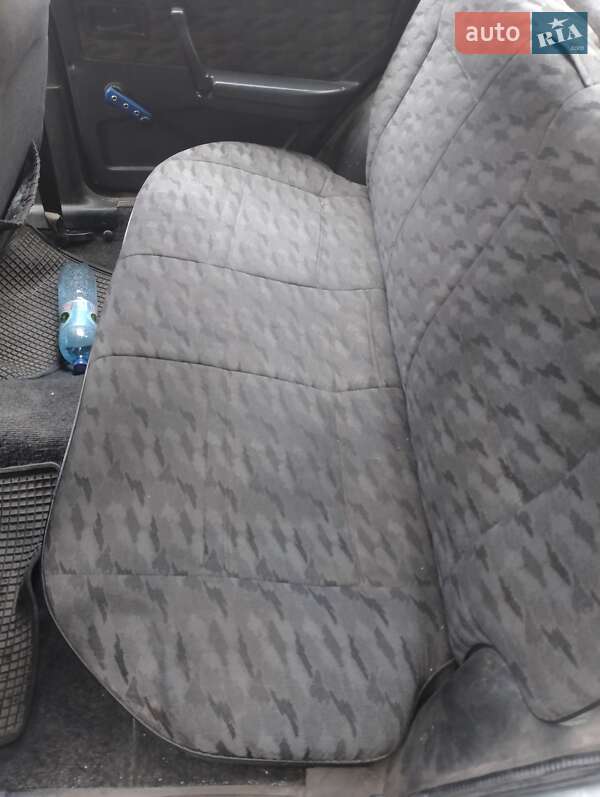 Седан ВАЗ / Lada 21099 2004 в Мукачево фото 3 Седан ВАЗ / Lada 21099 2004 в Мукачево