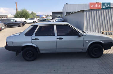 Седан ВАЗ / Lada 21099 2009 в Львове