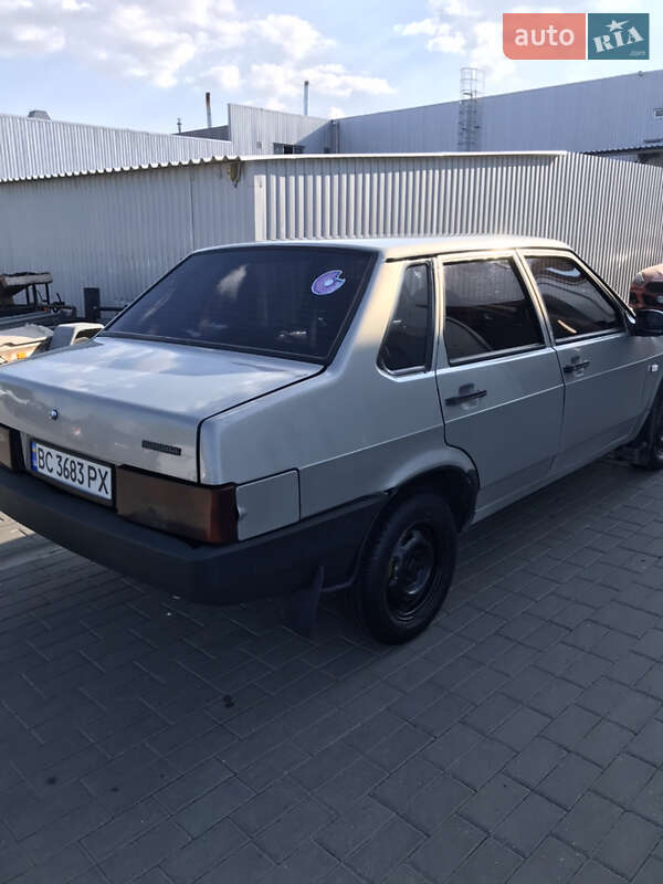 Седан ВАЗ / Lada 21099 2009 в Львове