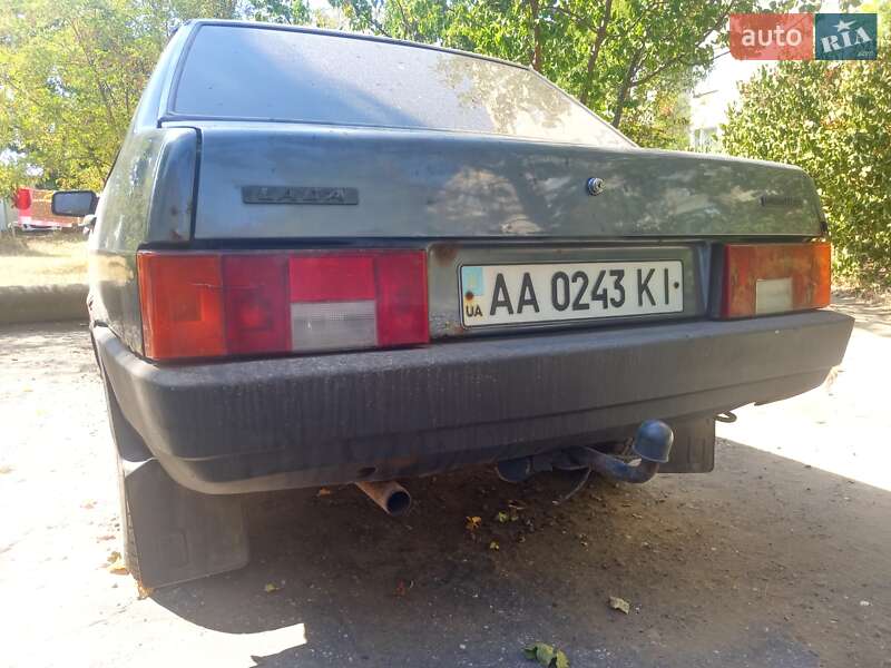 Седан ВАЗ / Lada 21099 1993 в Белгороде-Днестровском фото 3 Седан ВАЗ / Lada 21099 1993 в Белгороде-Днестровском