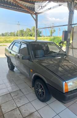 Седан ВАЗ / Lada 21099 2001 в Харкові