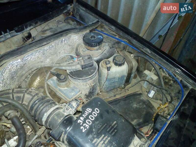 Седан ВАЗ / Lada 21099 2000 в Черновцах