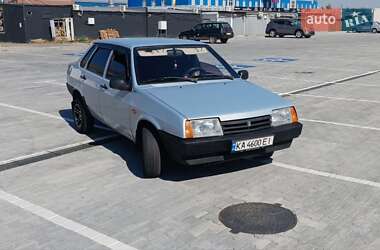 Седан ВАЗ / Lada 21099 2004 в Києві