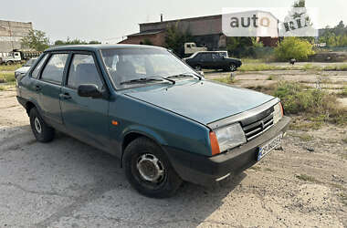 Седан ВАЗ / Lada 21099 2001 в Нежине