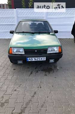 Седан ВАЗ / Lada 21099 2004 в Хмільнику