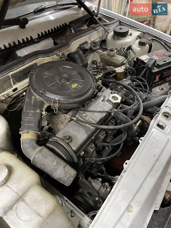 Седан ВАЗ / Lada 21099 2000 в Одессе