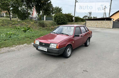 Седан ВАЗ / Lada 21099 1995 в Львові